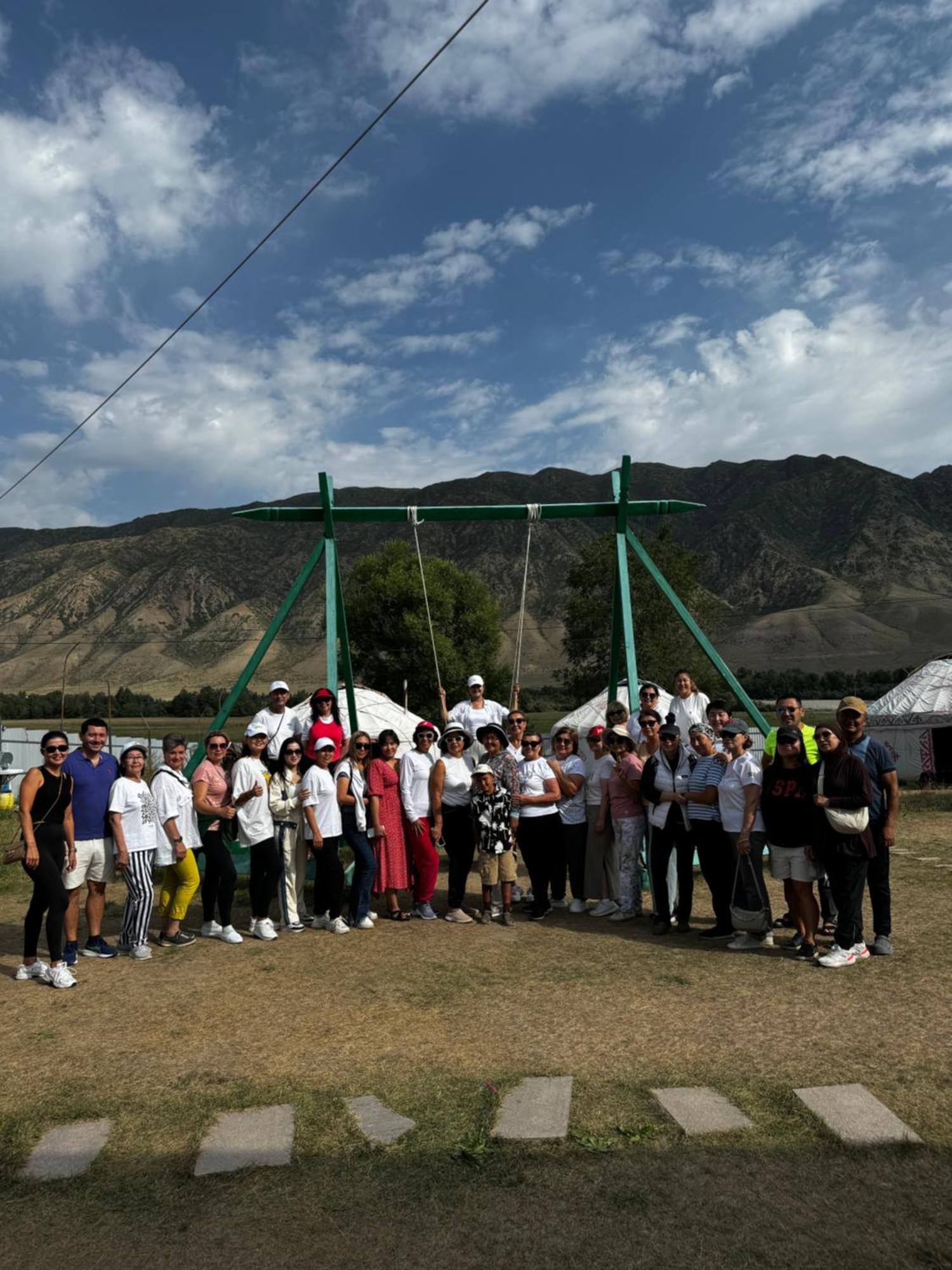 Kolsay Kazakh Village Saty Bagian luar foto